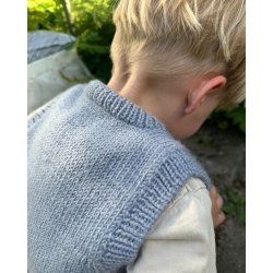 Novice Slipover Junior - PetiteKnit