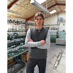 Novice Slipover Man - PetiteKnit