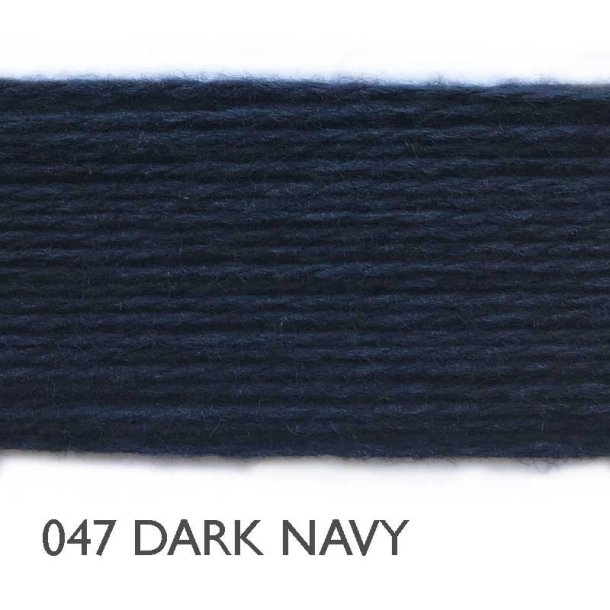 Coast_knoll - 047 Dark Navy - 50 g.