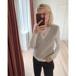 Friday Slipover V-neck_PetiteKnit