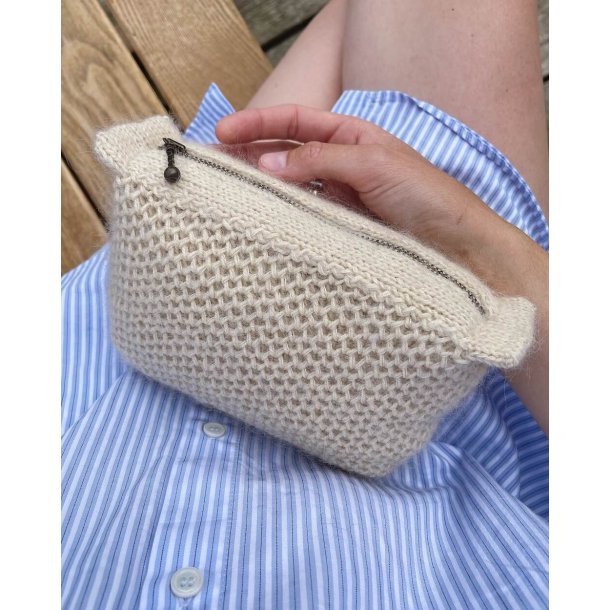 Honey Clutch_PetiteKnit