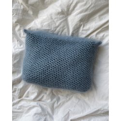 Honey Washbag_PetiteKnit