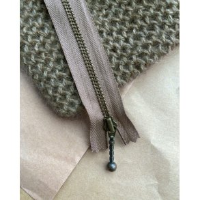 Lynl�s til Honey Purse small - Hasseln�d 14 cm.