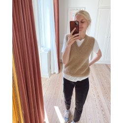 Stockholm Slipover V-neck_PetiteKnit