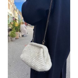 Winter Clutch - PetiteKnit